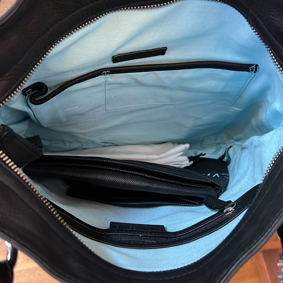 Cynthia Rowley black leather tote/purse new with tags - Picture 3 of 4